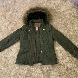 Vintage Olive Fur Line Puffy Bomber Jacket